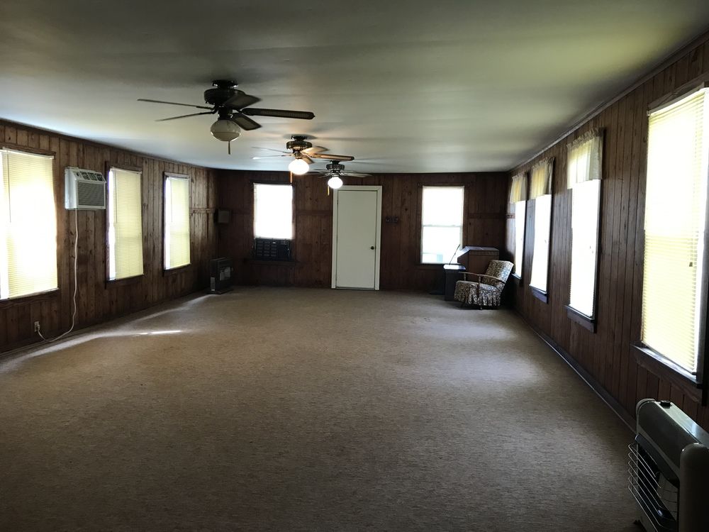 McGehee, AR Church Building and Land: 1602 S 1st St, McGehee, AR 71654